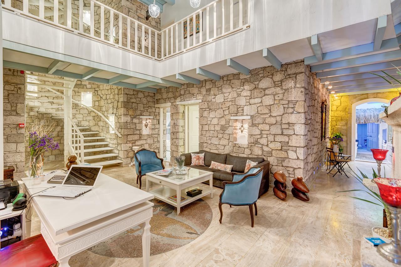 Beyazhan Hotel Alacati Exterior photo